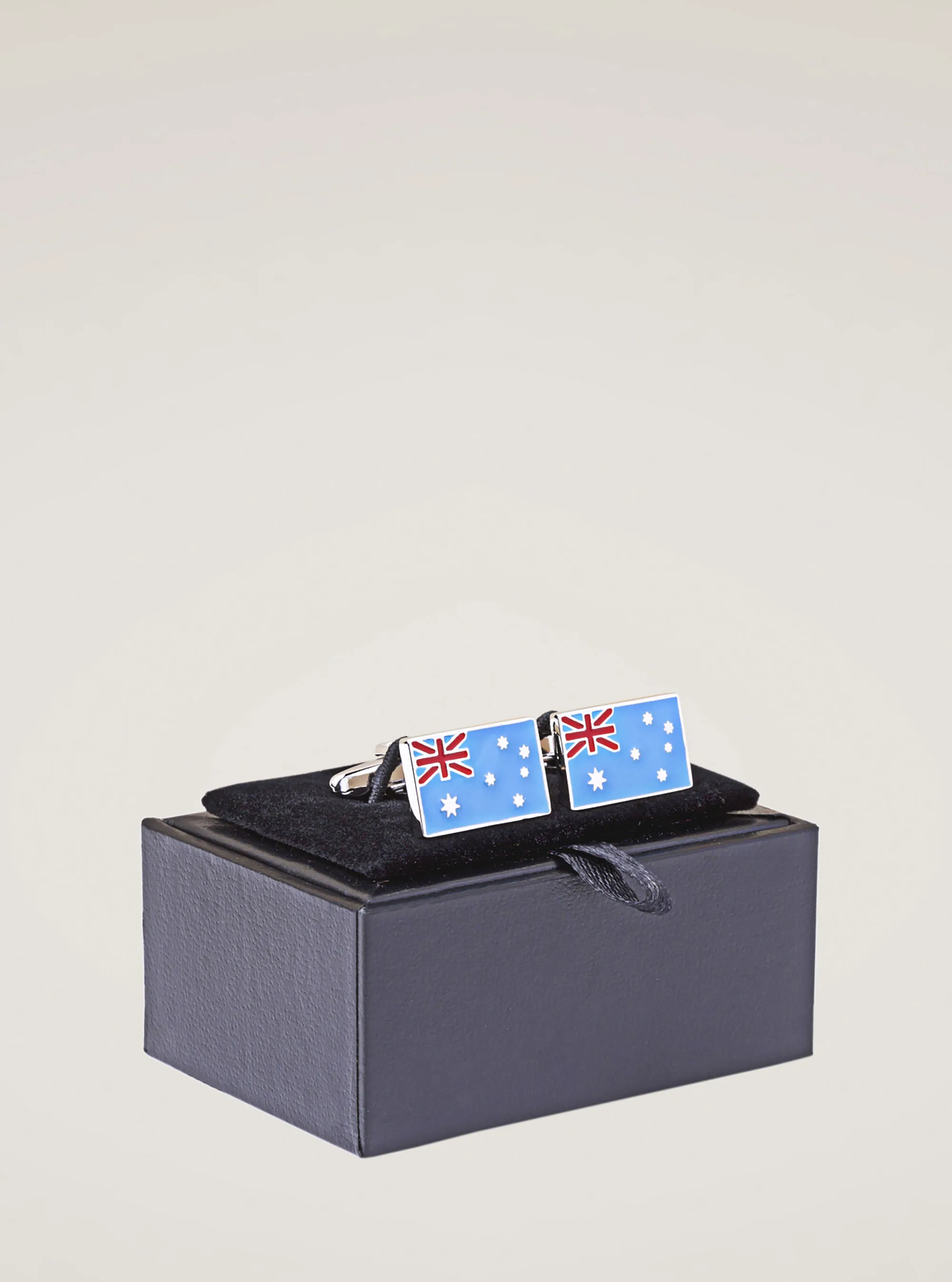 Gemelos con bandera.