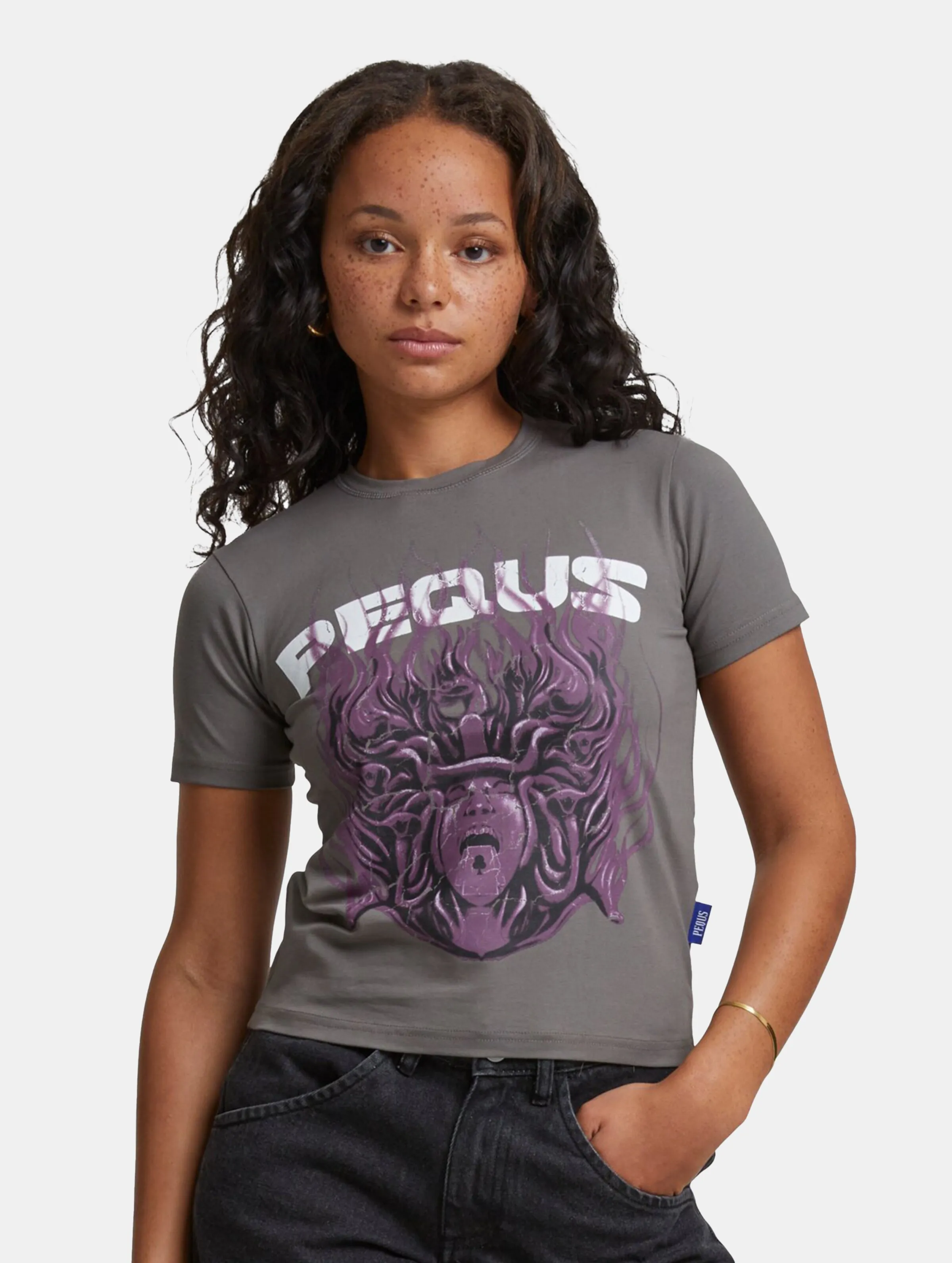 PEQUS PEQUS Fitted Medusa Graphic T-shirts