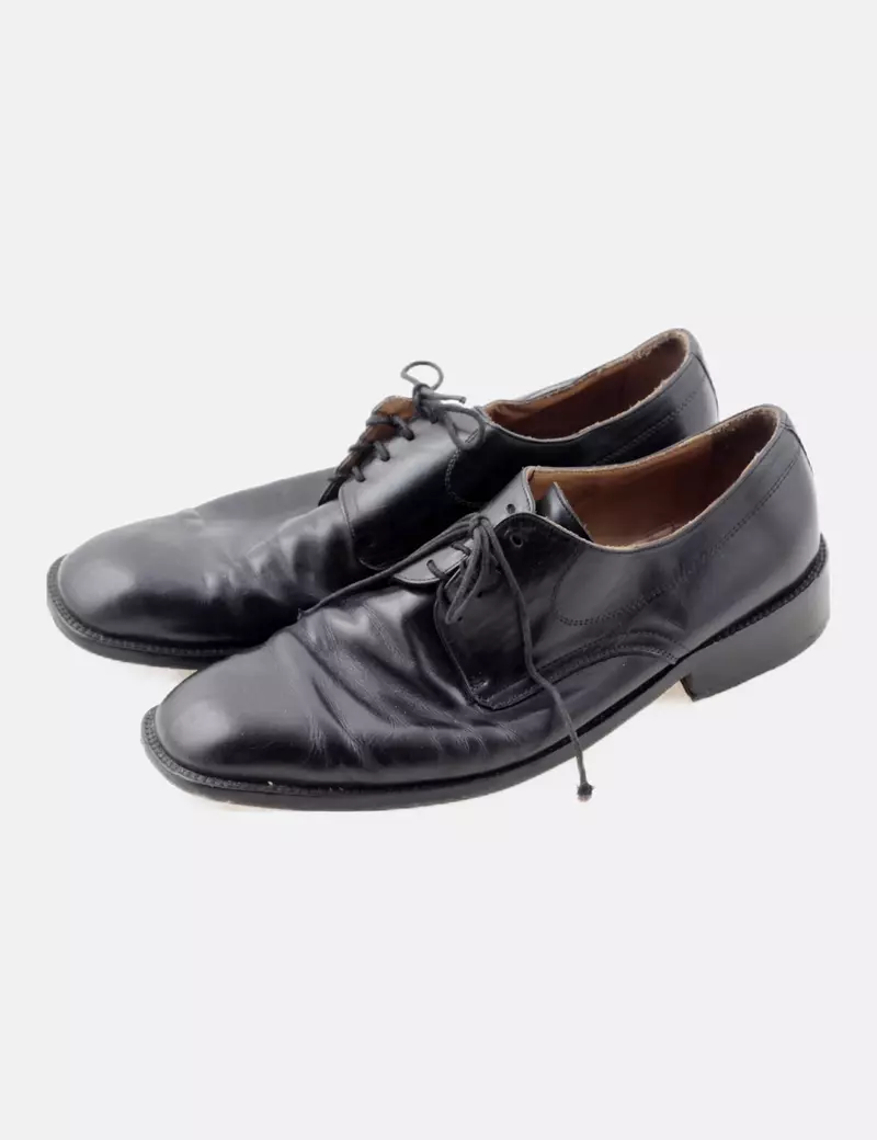 Taylor Zapato negro acordonado