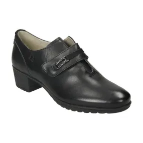 Treintas modelo 4004 color negro, zapatos de piel con tacón y tira de velcro