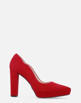 Zapatilla cerrada rojo punta almendra para mujer