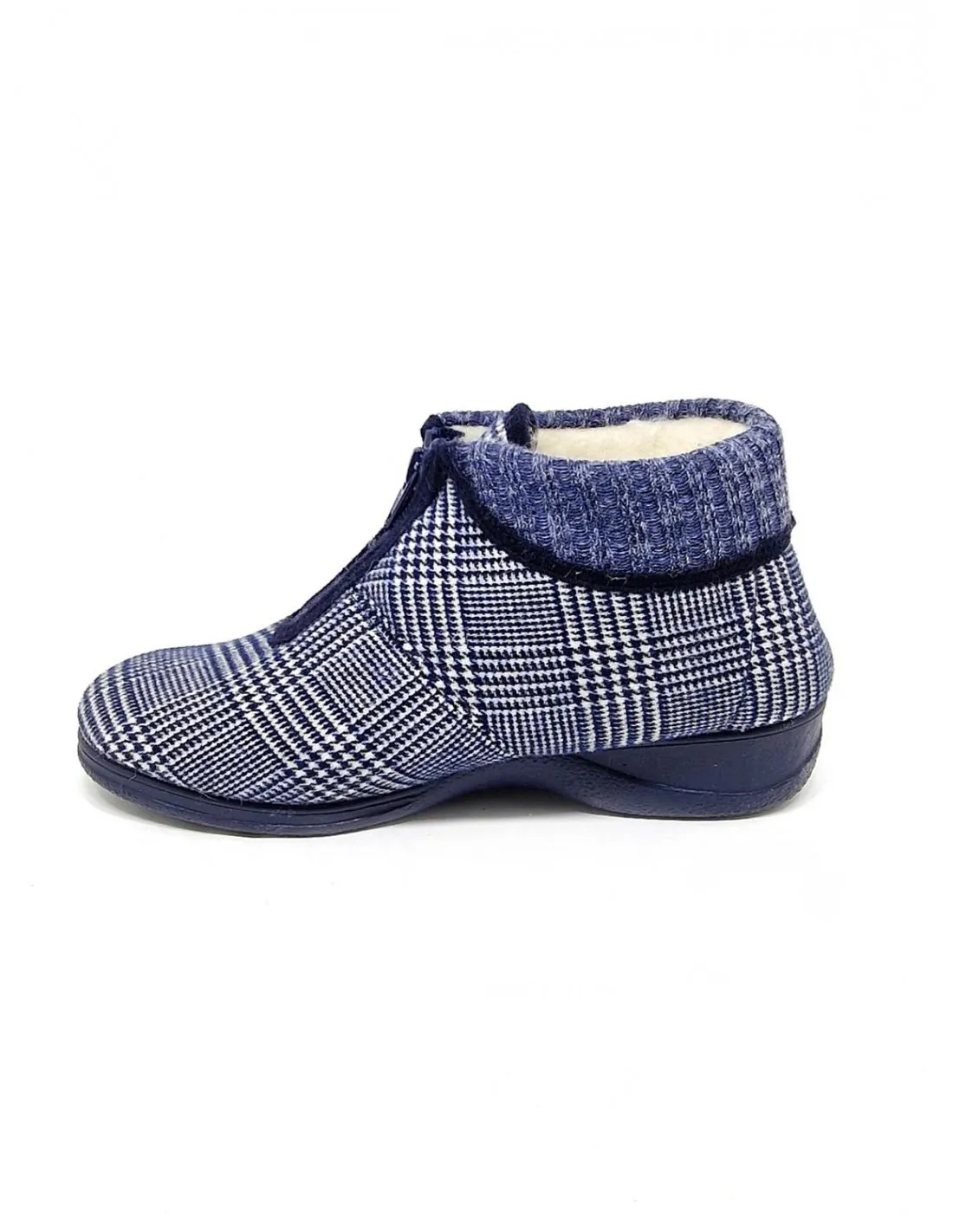 Zapatilla de mujer Doctor Cutillas en burdeos o azul marino 21667